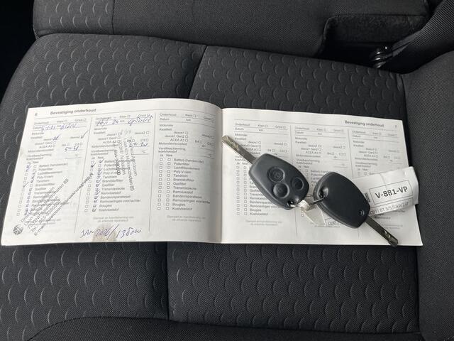 Opel VIVARO 1.6 CDTI 126pk E6 L2 Sport BPM Vrij! Lease ¤256 p/m, Trekhaak, Bott Inrichting, Airco, Navi, PDC, Cruise controle, Onderhoudshistorie aanwezig