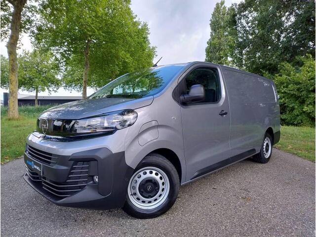 Opel VIVARO Electric L3 75 kWh 136pk | 8 jaar garantie | Multimedia | Apple Carplay | Android Auto | Achteruitrijcamera | Parkeersensoren voor en achter | Digitale cockpit | Stuurwielbediening | Tussenwand comfort met raam | Bestuurdersstoel comfort | Bank voorpassag