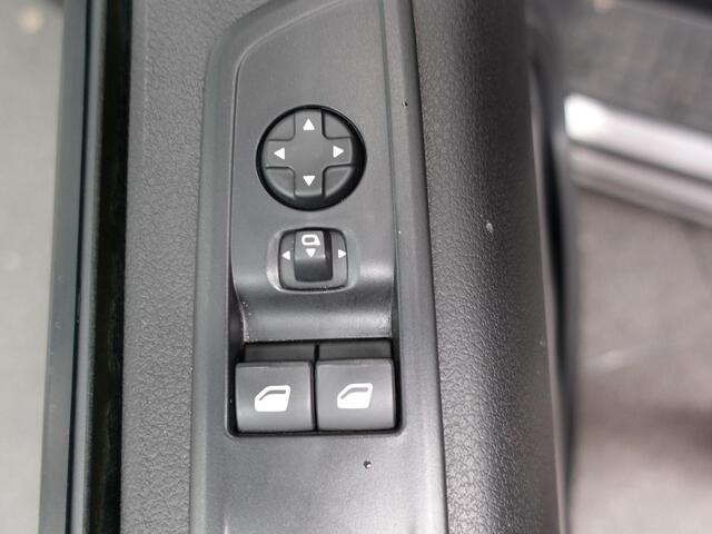 Opel VIVARO 1.5 CDTI L3H1 Dubbele Cabine 145PK Automaat Trekhaak Navigatie Airco Parkeersensoren Camera Cruise control