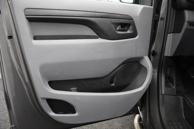 Opel VIVARO 2.0 CDTI L2H1 Innovation keurige 3-zitter automaat met navi, carplay en airco