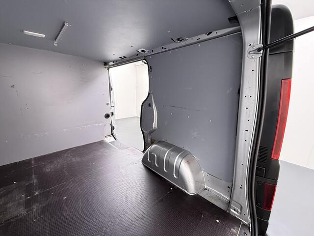 Opel VIVARO D 126PK Navi Camera Trekhaak Airco Pdc Cruise Control Edition EcoFlex 1.6CDTI L1H1 Schuifdeur Wandbetimmering Bluetooth Led 1e Eigenaar Euro 6 Origineel Nederlandse bus 2.000KG Trekgewicht BPM-VRIJ