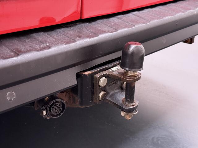 Opel VIVARO D126PK Dubbele Cabine 5-Persoons L2H1 Euro 6 Trekhaak Camera Navi Airco Cruise Control Pdc 1.6CDTI Betonplex Vloer Schuifdeur Achterdeuren Regen-Lichtsensor 1e Eigenaar Origineel Nederlandse Auto Dealeronderhouden 2.000kg trekvermogen