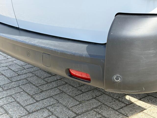 Opel VIVARO 2.0 144PK L3 / Virtual / Camera / Cruise / Airco / Navi / Bluetooth