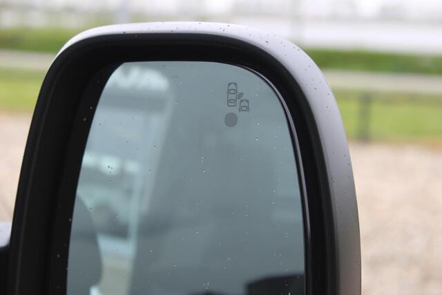 Opel VIVARO 2.0 CDTI L3H1 DC Innovation Uniek Mooi/Trekhaak/Camera