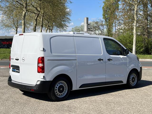 Opel VIVARO Electric L2 75 kWh 136pk | KOELWAGEN OMBOUW | NAVI | Multimedia | Draadloze Apple Carplay en Android Auto | Achteruitrijcamera | Parkeersensoren achter | Mistlampen | Elektrisch inklapbare spiegels | Licht- en regensensor | 4 maanden levertijd | Andere sa