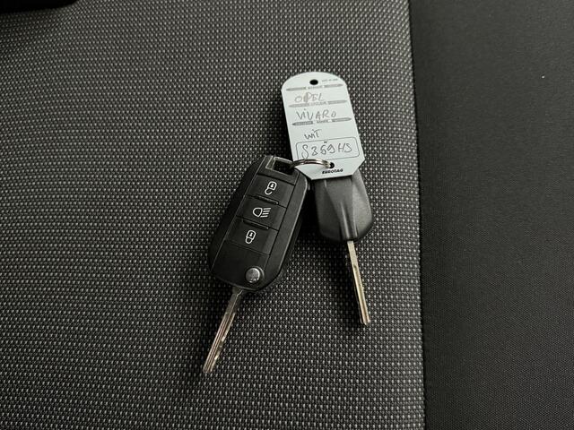 Opel VIVARO Combi 1.5CDTI 120PK xl Personenbus | 9-Persoons | Airco | Cruise | ¤ 11800 Netto