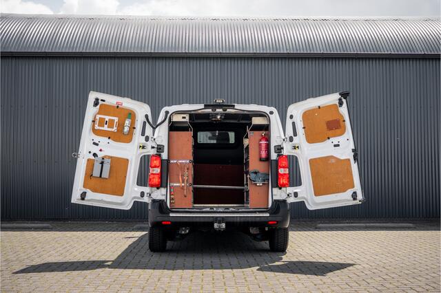 Opel VIVARO 2.0 L2H1 125PK | Bedrijfswageninrichting | Cruise | Carplay | Camera | Airco | PDC | Trekhaak