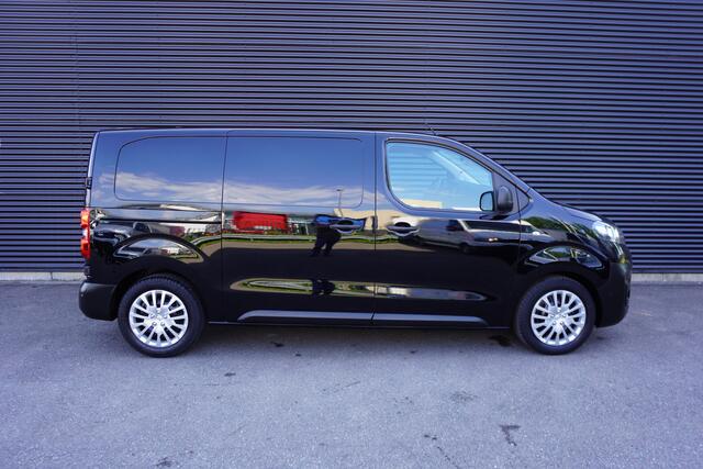 Opel VIVARO 102pk L2H1 Navigatie Camera Apple Carplay Crusie control Parkeersensoren 3-zits