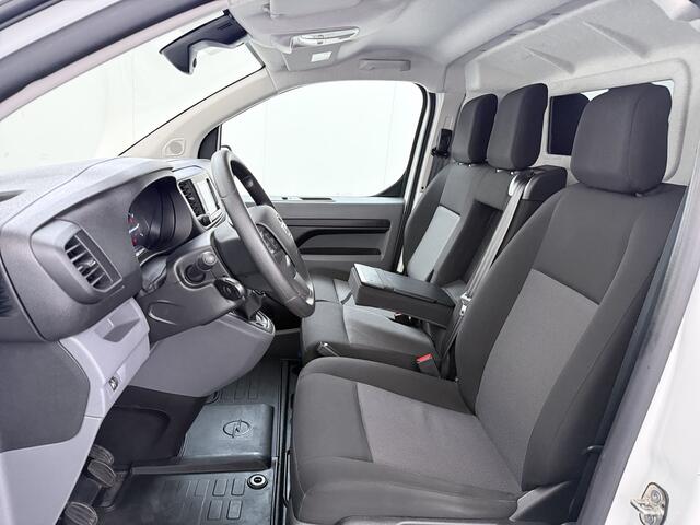 Opel VIVARO 2.0CDTI L2H1 3-Persoons Trekhaak Euro 6 Navi Apple Carplay Android Auto Airco Cruise Control Pdc Edition Regen-Lichtsensor Betonplex Vloer Wandbetimmering Schuifdeur 2.500KG Trekgewicht Origineel Nederlandse Bus