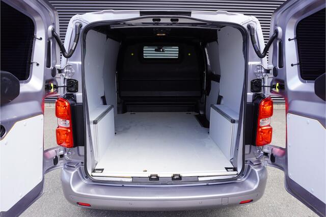 Opel VIVARO 180pk Automaat L2 MARGE Navigatie Camera Head-up display Apple carplay Cruise control Parkeersensoren 17" Velgen