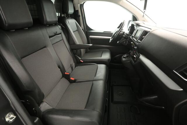 Opel VIVARO 2.0 CDTI 180PK L3H1 | Marge | Automaat | Clima | Cruise | Camera | 3 Zits | Trekhaak | Carplay | Navi