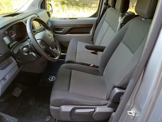 Opel VIVARO Combi 2.0 CDTI L3H1 AUTOMAAT 145 PK | 9 PERS | NAVI | PDC ACHTER | TREKHAAK | EXTRA WINTERSET |