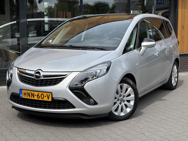 Opel ZAFIRA Tourer 1.4 7p. Panoramadak, Camera, Navi, Trekhaak