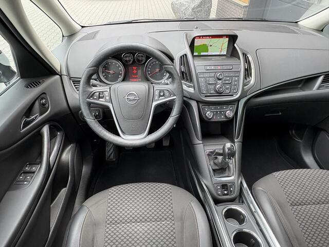 Opel ZAFIRA Tourer 1.4 7p. Panoramadak, Camera, Navi, Trekhaak