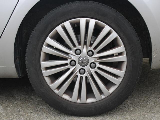 Opel ZAFIRA Tourer 1.4 Edition 7p. | TREKHAAK | NAVIGATIE | 12 MAANDEN BOVAG GARANTIE |