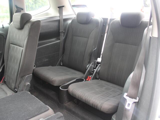Opel ZAFIRA Tourer 1.4 Edition 7p. | TREKHAAK | NAVIGATIE | 12 MAANDEN BOVAG GARANTIE |