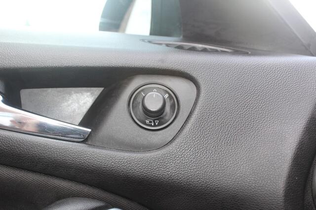 Opel ZAFIRA 1.4 TURBO 140PK INNOVATION 7 PERSOONS