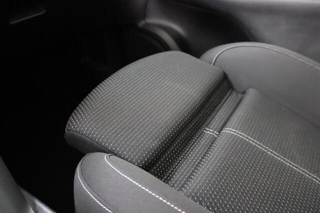 Opel ZAFIRA 1.4 Turbo Innovation 7-Persoons, Panoramadak, Cruise Control, Navigatie, Bluetooth, Achteruitrijcamera