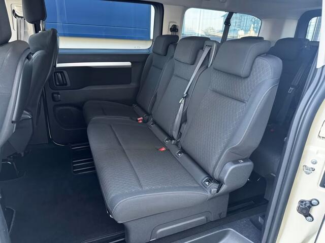 Opel ZAFIRA Zafira-e Life XL3 75 kWh 8-Zitter 28.800 EX BTW Stoelverwarming 2 Schuifdeuren Apple CarPlay Android Auto