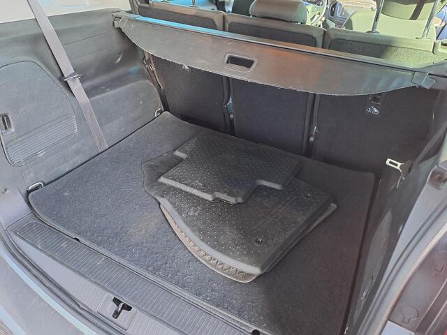 Opel ZAFIRA 1.4 Turbo Business+ 7-Persoons, Trekhaak, Navigatie, Stoel/Stuur Verwarming, Cruise control,