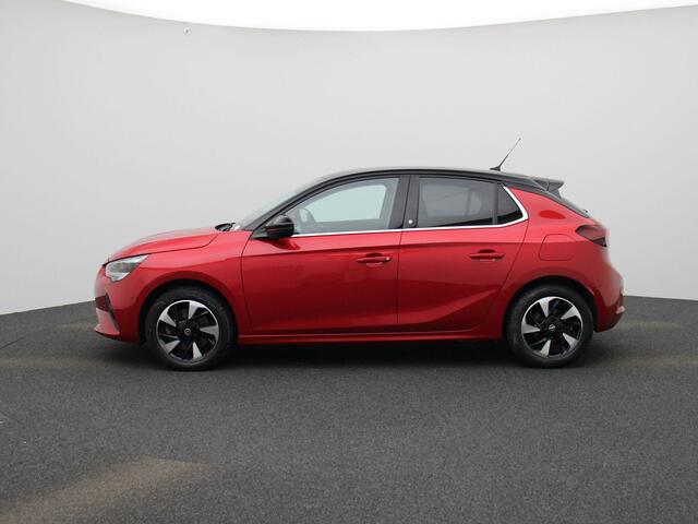 Opel e-Corsa Electric Elegance 50 kWh | Carplay | Achteruitrijcamera | Navigatie | Climate Control | Warmtepomp