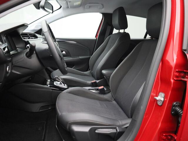 Opel e-Corsa Electric Elegance 50 kWh | Carplay | Achteruitrijcamera | Navigatie | Climate Control | Warmtepomp