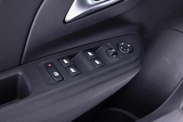 Opel e-Corsa Elegance 50 kWh | Full LED | NAVI | Half LEDER