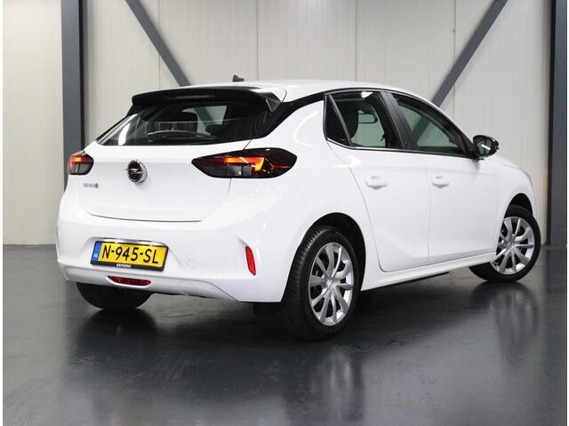 Opel e-Corsa Edition 50 kWh 136PK | AppleCarPlay/AndroidAuto | Climate Control | Cruise Control | Virt.Cockpit | Isofix | DAB Radio | Keyless | Warmtepomp |
