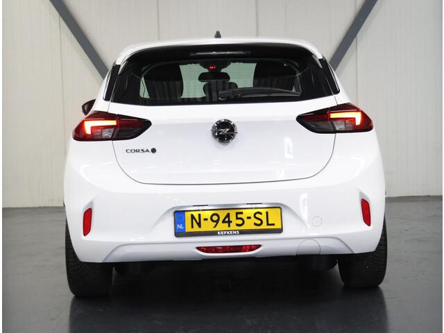 Opel e-Corsa Edition 50 kWh 136PK | AppleCarPlay/AndroidAuto | Climate Control | Cruise Control | Virt.Cockpit | Isofix | DAB Radio | Keyless | Warmtepomp |