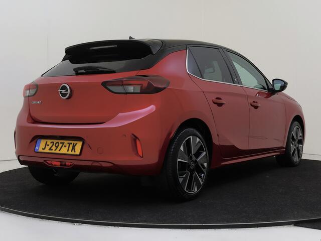 Opel e-Corsa Elegance 136PK 50 kWh | Parkeerhulp V+A | Premium Pakket | Apple Carplay |
