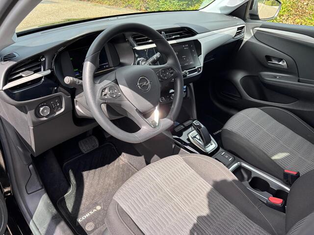 Opel e-Corsa Edition 50 kWh | Incl. BTW | Apple carplay | Parkeersensoren achter | Cruise control