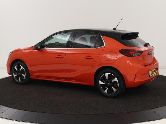 Opel e-Corsa Elegance 50 kWh | 1e eigenaar | Carplay | Navigatie | Full LED | Climate control | Cruise control | Bluetooth