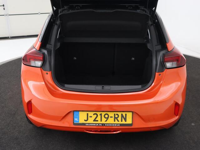 Opel e-Corsa Elegance 50 kWh | 1e eigenaar | Carplay | Navigatie | Full LED | Climate control | Cruise control | Bluetooth