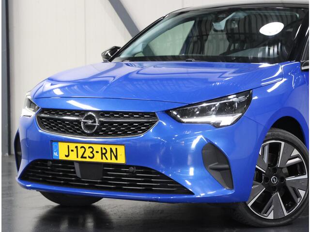 Opel e-Corsa Elegance 50 kWh 136PK | AppleCarplay/AndroidAuto | stoel & stuur verwarming | Climate Control | Cruise Control | 10"scherm | Camera | Navigatie | LM velgen | Keyless | Two-Tone | LED | Parkeersensoren |