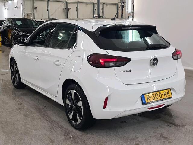 Opel e-Corsa Elegance 50 kWh 1e Eigenaar | Volledig Onderh | BTW | NL-Auto | Pano | Sfeer | 1 Kabel | Warmtepomp | Climate | Carplay | Full Led | Keyless