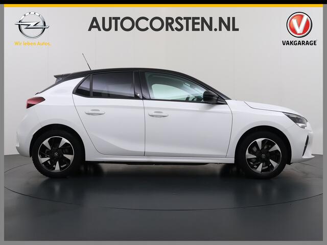 Opel e-Corsa Edition+ 50kWh Warmtepomp Fase 3 Laden Navi Stoel+Stuurverwarming 360°Camera Two-Tone Lak Ecc Navi Pack Parkeer Pack Pdc DAB Lmv 16" Privacy Glas Led Isofix Regen-Lichtsensor LaneAssist Origineel Nederlandse Auto SOH 89% Zeer compleet!