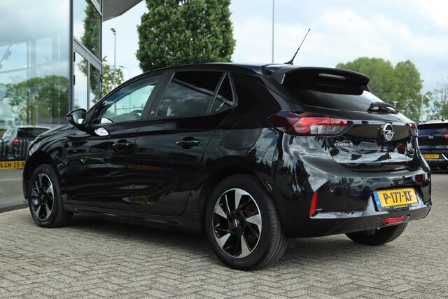 Opel e-Corsa EDITION 136PK 50 KWH | CARPLAY | VIRT. COCKPIT | STOEL/STUURVERW. | PDC | NAVI