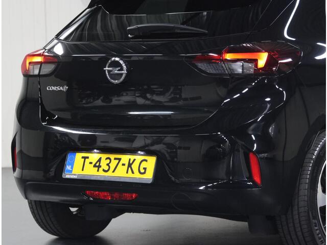 Opel e-Corsa Electric 50 kWh 136PK | 1ste eigenaar | ACCU 99% | AppleCarplay/AndroidAuto | Armsteun | 16"LMV | AUTOMAAT | Cruise Control | Climate Control | Keyless | Isofix | Privacy Glass |