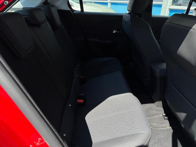 Opel e-Corsa Electric 50 kWh Gratis Afleverpakket! | Voorstoelen Verwarmd |