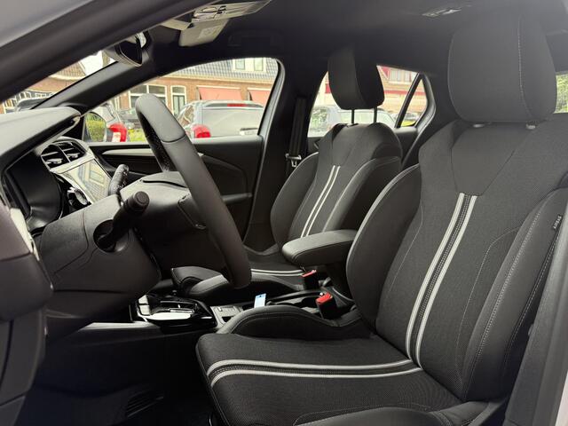 Opel e-Corsa Electric Long Range GS 51 kWh | 8 Jaar garantie | NIEUW | tot 429km WLTP | 100kW snelladen | Stoel- & stuurverwarming | Camera | Apple Carplay/Android Auto