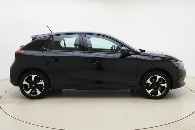 Opel e-Corsa Electric Long Range GS 51 kWh Climate control | NIEUW | tot 429km WLTP | 100kW snelladen | Stoel- & stuurverwarming | Camera | Apple Carplay/Android Auto