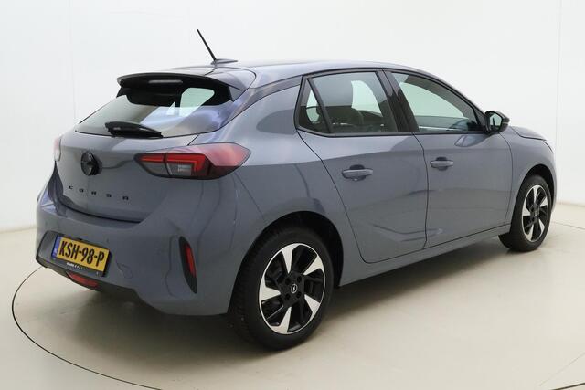 Opel e-Corsa Electric Long Range GS 51 kWh NIEUW | tot 429km WLTP | 100kW snelladen | Stoel- & stuurverwarming | Camera | Apple Carplay/Android Auto