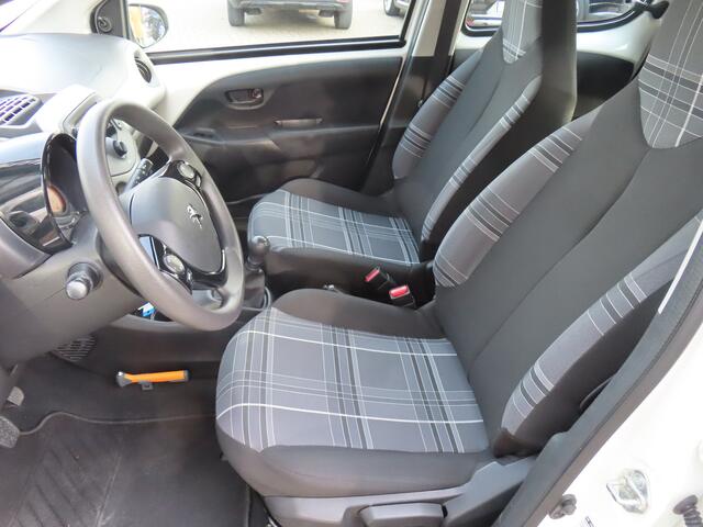 Peugeot 108 1.0 e-VTi Active*Airco*
