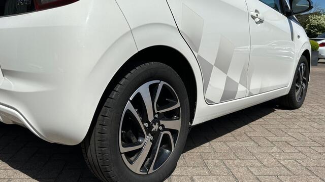 Peugeot 108 1.0 E-VTI ALLURE TOP FULL OPTIONS
