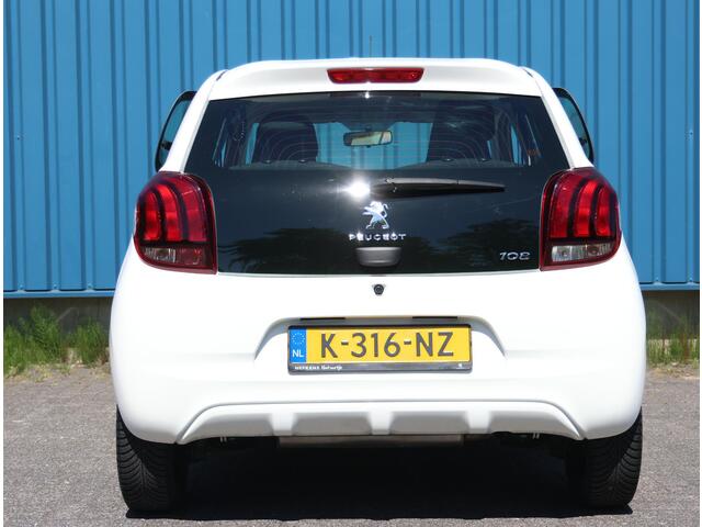 Peugeot 108 1.0 e-VTi Allure | AppleCarplay/AndroidAuto | Airco | Bluetooth | LED | Start/Stop Systeem | Buitenspiegels elektrisch verstel -en verwarmbaar | 15"LMV |