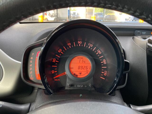 Peugeot 108 1.0 e-VTi Allure, Lm Velgen, Cruise Control! VERWACHT!!