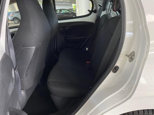 Peugeot 108 1.0 e-VTi Allure, Lm Velgen, Cruise Control! VERWACHT!!