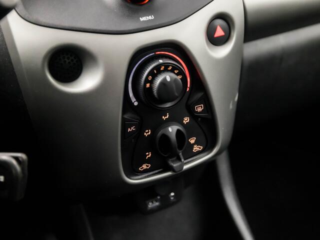 Peugeot 108 1.0 e-VTi Luxury Automaat (AIRCO, BLUETOOTH, 5-DEURS, XENON, STUURWIELBEDIENING, ELEK PAKKET, NIEUWE APK, NIEUWSTAAT)