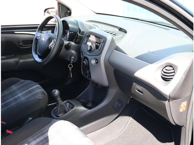 Peugeot 108 1.0 e-VTi Active | Airco | Bluetooth | NL auto! | Isofix | Goed Onderhouden! |