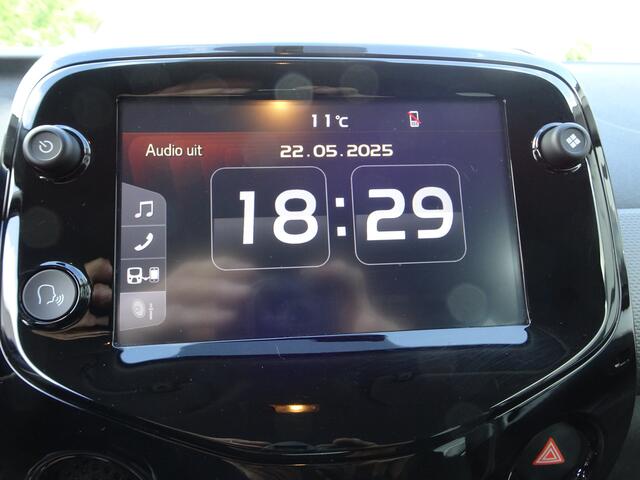 Peugeot 108 1.0 e-VTi Allure Carplay, airco, licht metalen velgen, telefoon voorbereiding, enz.